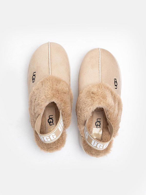 pantoufle ugg en beige