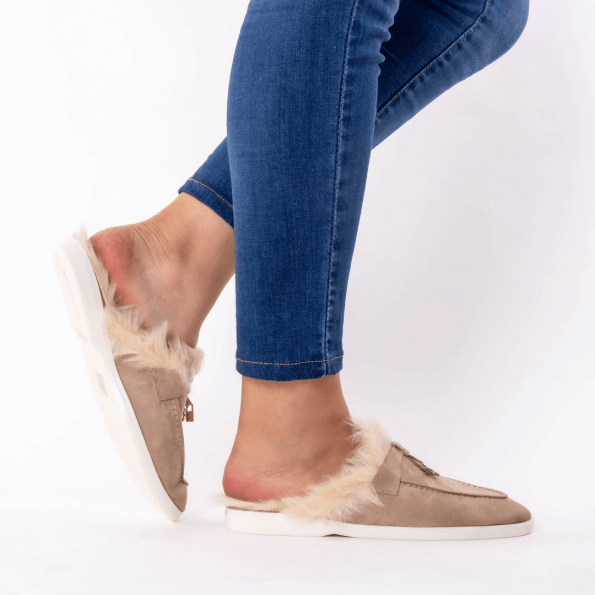 mule en beige fumé fourure blonde