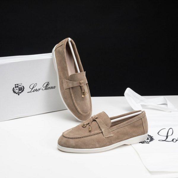 mocassin cuir daim en beige fumé