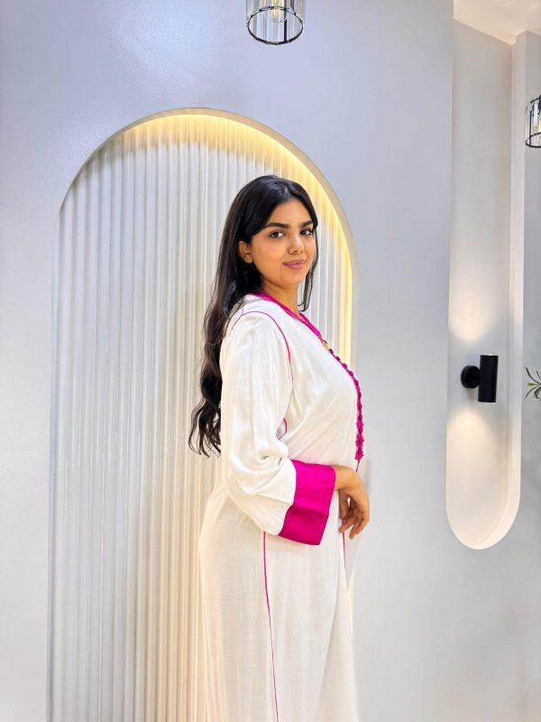 jellaba tasnim blanche fushia